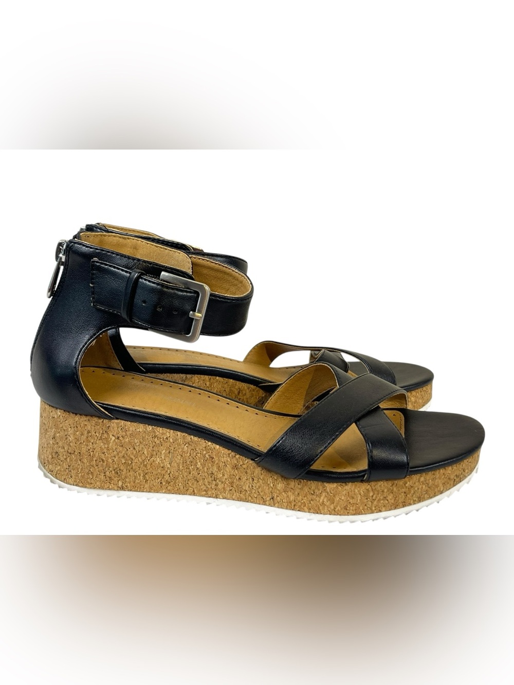 Adrienne Vittadini "Cortz" wedge sandals 7.5